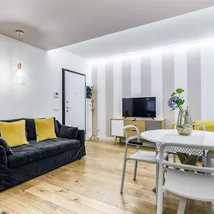 Beplace In Porta Venezia , Milano Italia