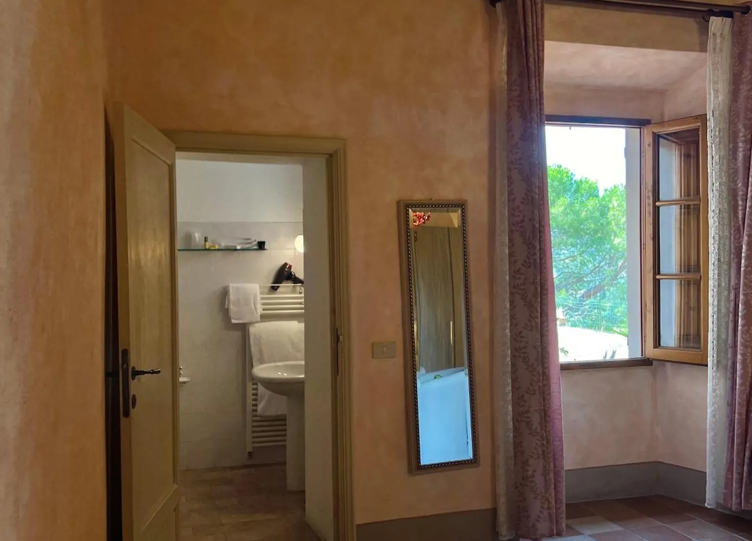 Le Viole Apartment San Gimignano Italy